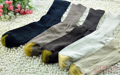 高筒純棉線紳士襪 時(shí)尚、舒適與健康的完美結(jié)合